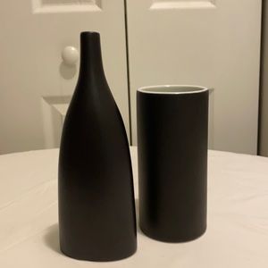 Black vases